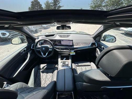 Black Sapphire Metallic 2026 BMW X5 xDrive40i