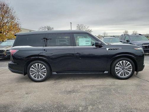 2025 INFINITI QX80 SENSORY