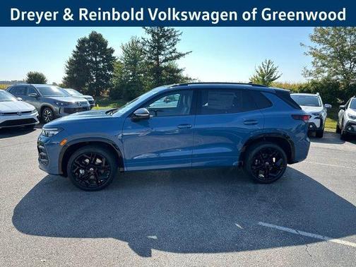 2025 Volkswagen Tiguan 2.0T SE R-Line Black