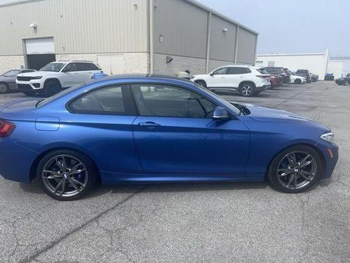 Estoril Blue Metallic 2016 BMW M235 i