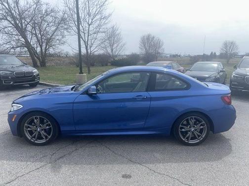 Estoril Blue Metallic 2016 BMW M235 i