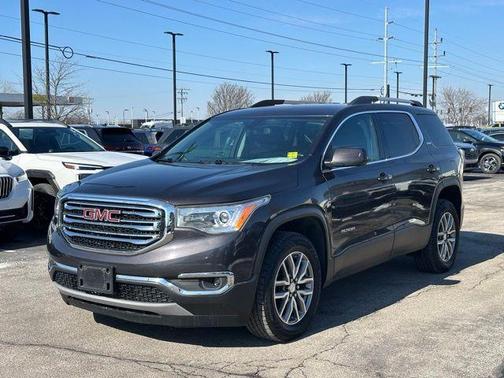 2018 GMC Acadia SLE-2