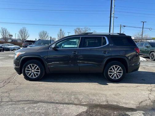 2018 GMC Acadia SLE-2