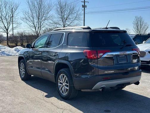 2018 GMC Acadia SLE-2