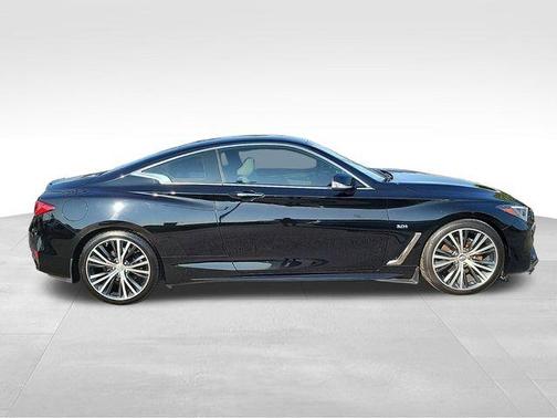 2017 INFINITI Q60 3.0T Premium