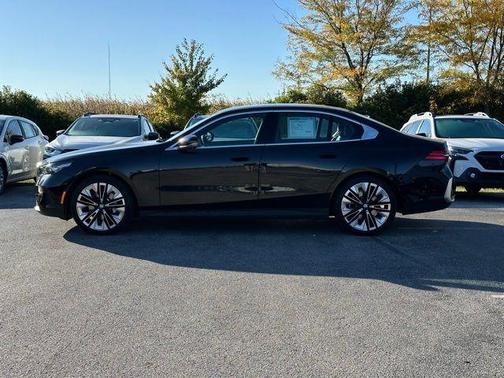 2025 BMW 530 i xDrive