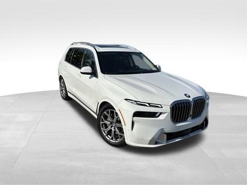 2023 BMW X7 xDrive40i