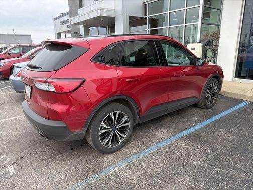 2021 Ford Escape SE
