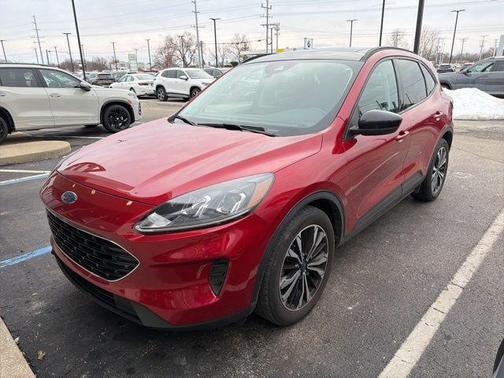 2021 Ford Escape SE