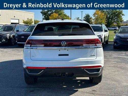 2025 Volkswagen Atlas Cross Sport 2.0T SE w/Technology