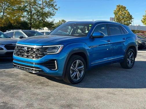 2024 Volkswagen Atlas Cross Sport 2.0T SEL R-Line