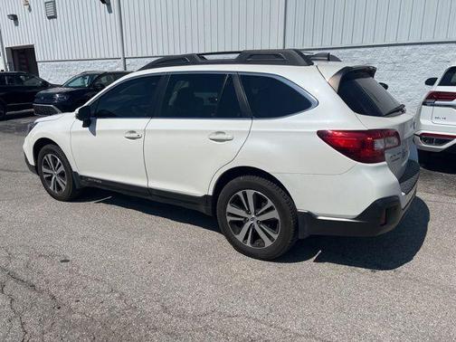2018 Subaru Outback 2.5i Limited