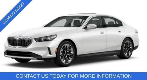 Mineral White Metallic 2026 BMW i5 xDrive40