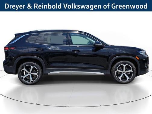 2025 Volkswagen Tiguan 2.0T SE