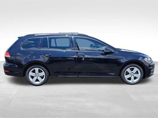 2018 Volkswagen Golf SportWagen TSI SE