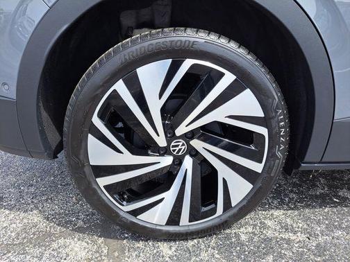 2025 Volkswagen ID.4 Pro S Plus
