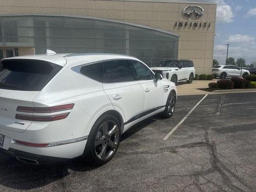 White 2023 Genesis GV80 3.5T