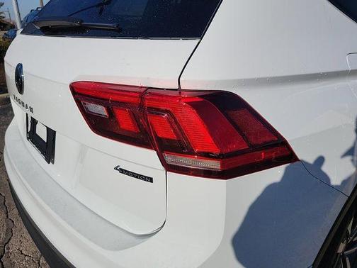 2024 Volkswagen Tiguan 2.0T S
