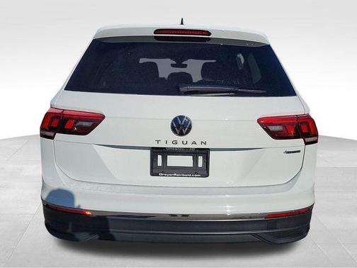 2024 Volkswagen Tiguan 2.0T S