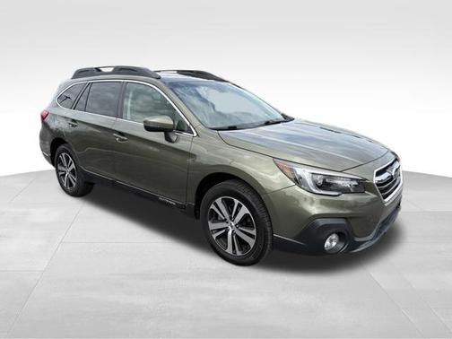 Wilderness Green Metallic 2019 Subaru Outback 2.5i Limited