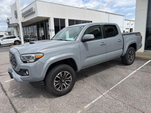 2020 Toyota Tacoma TRD Sport