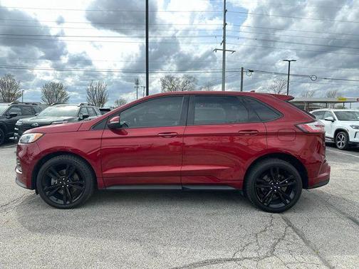 Ruby Red Metallic Tinted Clearcoat 2019 Ford Edge ST