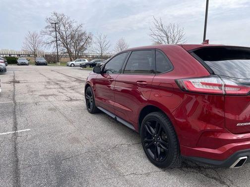2019 Ford Edge ST