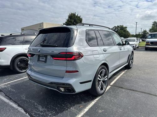 2026 BMW X7 xDrive40i