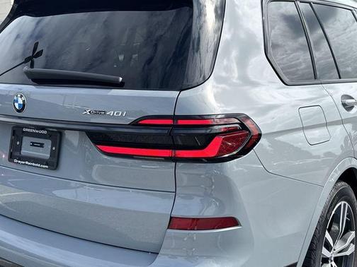 2026 BMW X7 xDrive40i