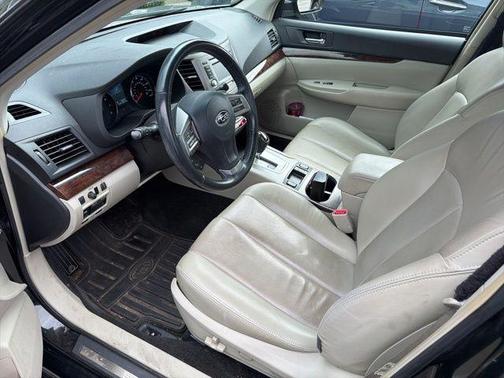 2013 Subaru Legacy 2.5i Limited
