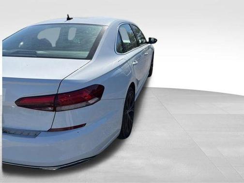 2022 Volkswagen Passat 2.0T SE