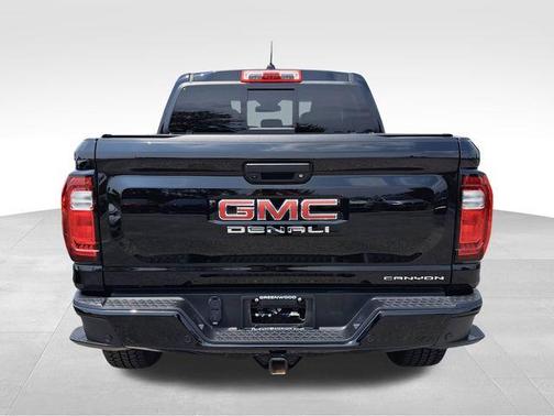 2023 GMC Canyon Denali