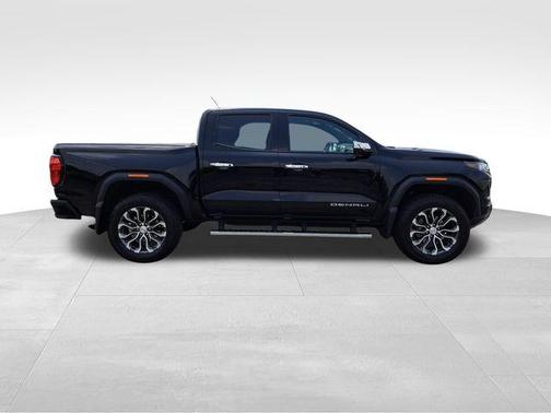 2023 GMC Canyon Denali