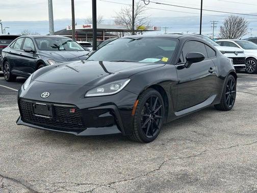 2024 Toyota GR86 Premium