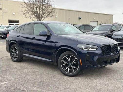 2025 BMW X4 xDrive30i