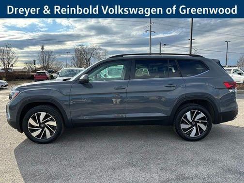 Pure Gray 2026 Volkswagen Atlas 2.0T SE W/TECHNOLOGY