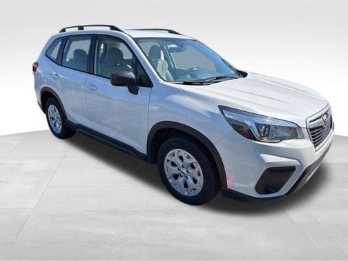 Crystal White Pearl 2020 Subaru Forester