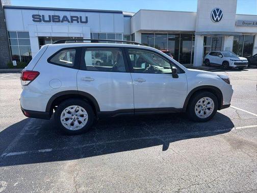 Crystal White Pearl 2020 Subaru Forester