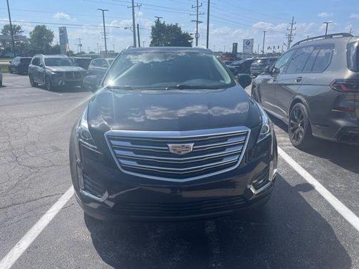 Black Metallic 2017 Cadillac XT5 Luxury