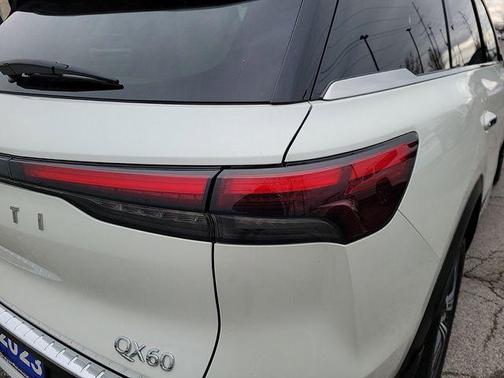 2023 INFINITI QX60 SENSORY