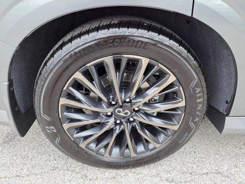 2025 INFINITI QX80 AUTOGRAPH
