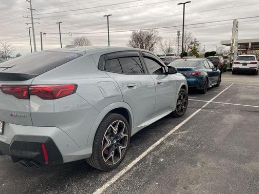 2024 BMW X2 M35i