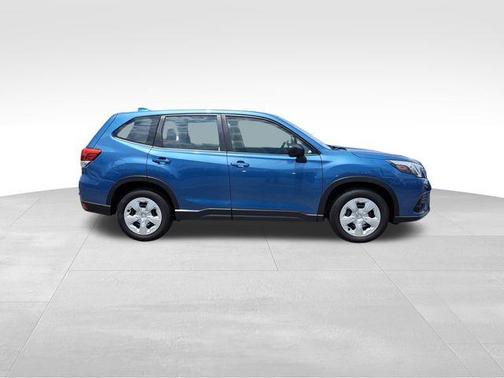 2022 Subaru Forester Base (CVT)