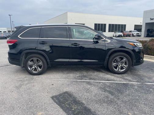 2018 Toyota Highlander Limited