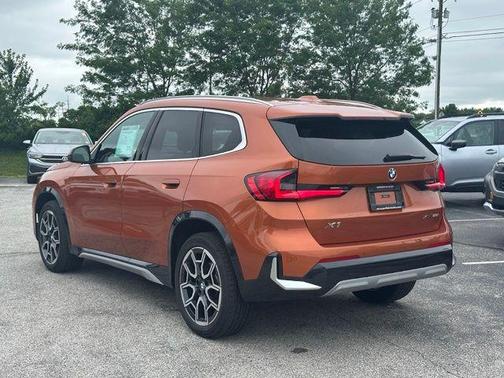 Orange Metallic 2025 BMW X1 xDrive28i