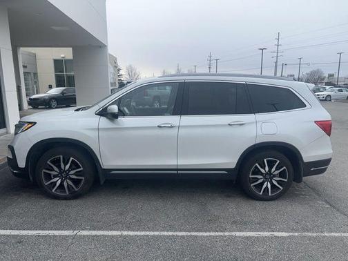 2022 Honda Pilot Elite