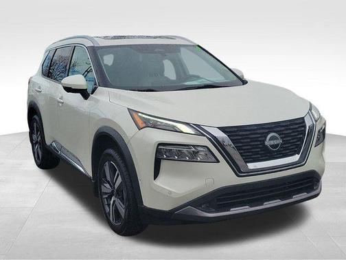 2022 Nissan Rogue SL