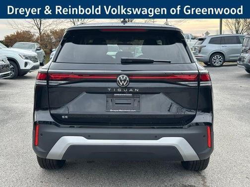 2026 Volkswagen Tiguan 2.0T SE