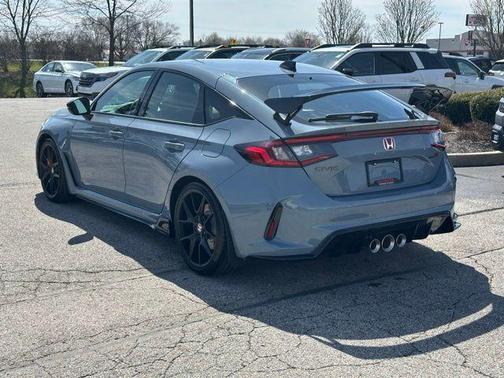 Sonic Gray Pearl 2025 Honda Civic Type R Base