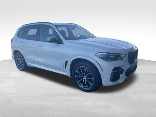 2023 BMW X5 M50i